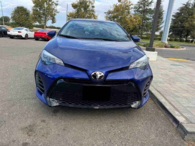 Тойота Королла 2017 в Житомире на Automoto.ua Синий Тойота Королла, объемом двигателя 1.8 л и пробегом 52 тыс. км за 8000 $, фото 1 на Automoto.ua