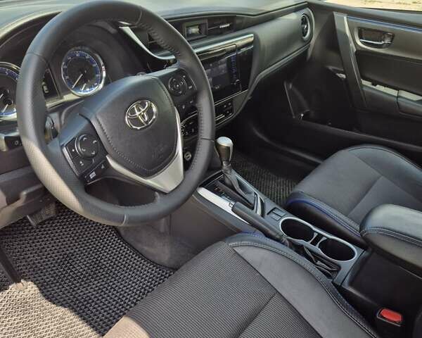 Синий Тойота Королла, объемом двигателя 1.8 л и пробегом 228 тыс. км за 12450 $, фото 11 на Automoto.ua