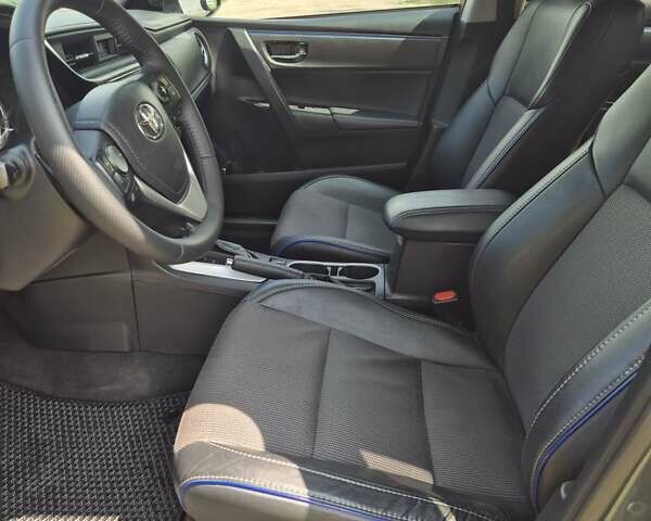 Синий Тойота Королла, объемом двигателя 1.8 л и пробегом 228 тыс. км за 12450 $, фото 12 на Automoto.ua