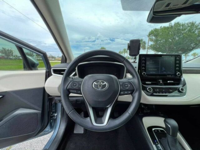 Синій Тойота Королла, об'ємом двигуна 1.8 л та пробігом 15 тис. км за 8000 $, фото 6 на Automoto.ua