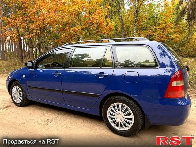 Синий Тойота Королла, объемом двигателя 1.4 л и пробегом 200 тыс. км за 3950 $, фото 5 на Automoto.ua