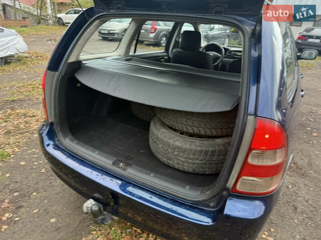Синий Тойота Королла, объемом двигателя 2 л и пробегом 278 тыс. км за 2300 $, фото 5 на Automoto.ua