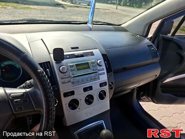 Синий Тойота Королла, объемом двигателя 1.6 л и пробегом 326 тыс. км за 5000 $, фото 4 на Automoto.ua