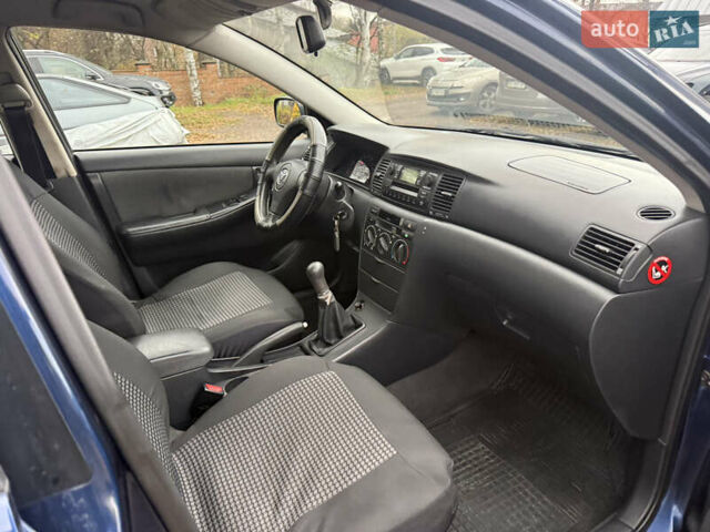 Синий Тойота Королла, объемом двигателя 2 л и пробегом 278 тыс. км за 2300 $, фото 10 на Automoto.ua
