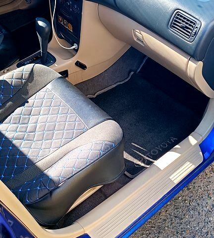 Синий Тойота Королла, объемом двигателя 1.6 л и пробегом 350 тыс. км за 3200 $, фото 3 на Automoto.ua