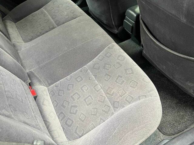 Синій Тойота Королла, об'ємом двигуна 1.4 л та пробігом 395 тис. км за 3100 $, фото 10 на Automoto.ua