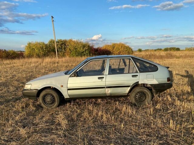 Зеленый Тойота Королла, объемом двигателя 1.3 л и пробегом 319 тыс. км за 800 $, фото 4 на Automoto.ua