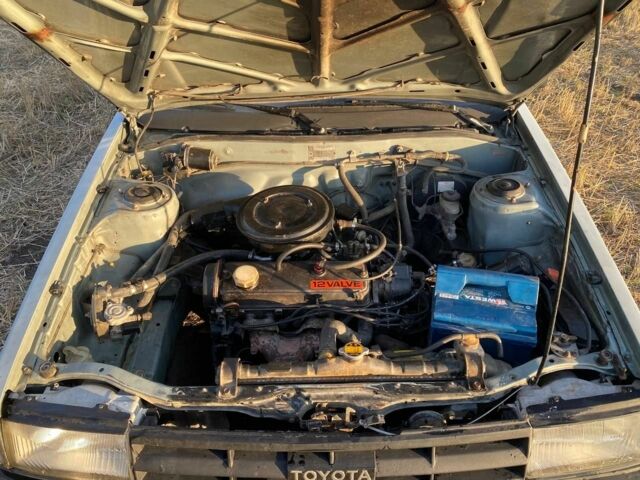 Зеленый Тойота Королла, объемом двигателя 1.3 л и пробегом 319 тыс. км за 800 $, фото 2 на Automoto.ua