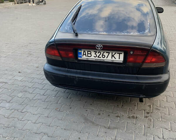 Зелений Тойота Королла, об'ємом двигуна 1.4 л та пробігом 294 тис. км за 2200 $, фото 3 на Automoto.ua