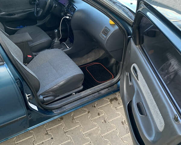 Зелений Тойота Королла, об'ємом двигуна 1.4 л та пробігом 294 тис. км за 2200 $, фото 6 на Automoto.ua