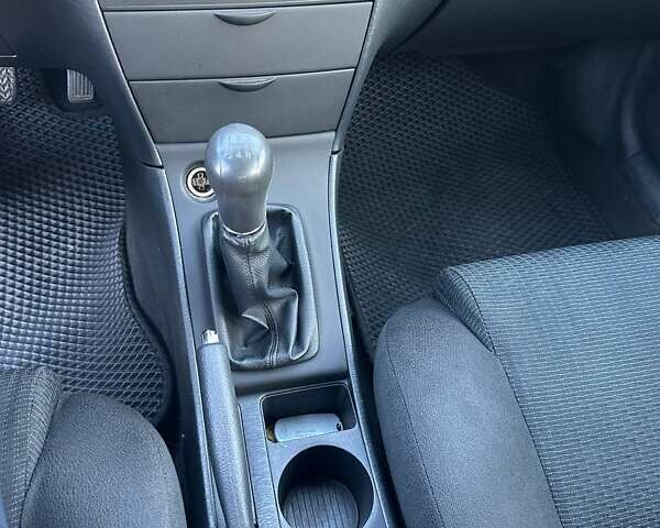 Зеленый Тойота Королла, объемом двигателя 1.6 л и пробегом 191 тыс. км за 5300 $, фото 9 на Automoto.ua