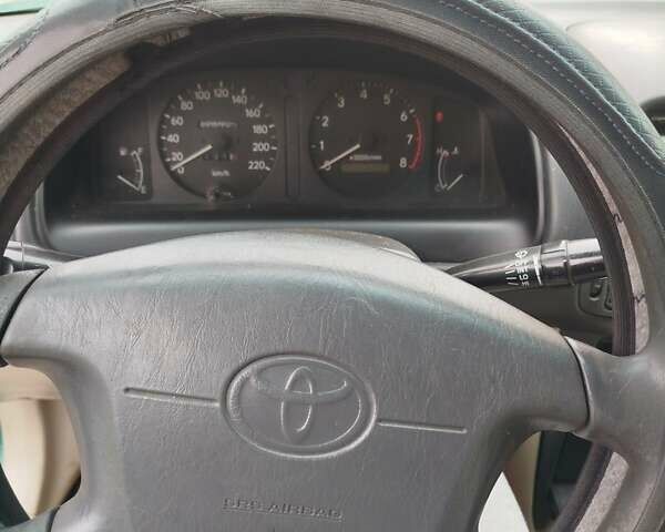 Зеленый Тойота Королла, объемом двигателя 1.6 л и пробегом 475 тыс. км за 2600 $, фото 12 на Automoto.ua