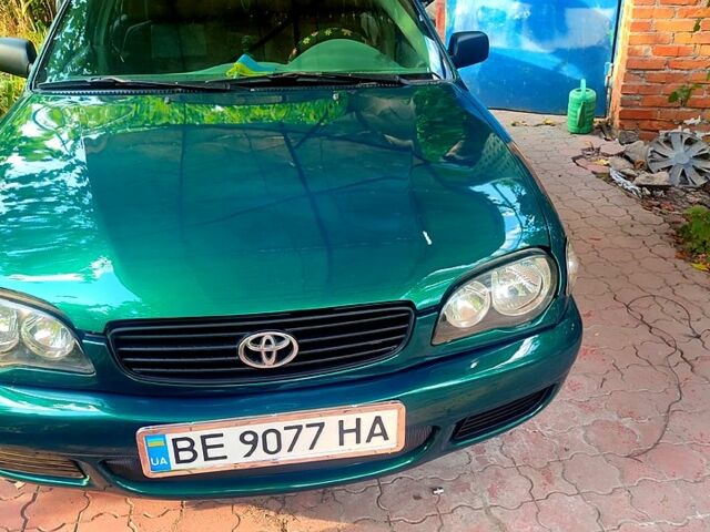 Зелений Тойота Королла, об'ємом двигуна 1.4 л та пробігом 400 тис. км за 4800 $, фото 10 на Automoto.ua
