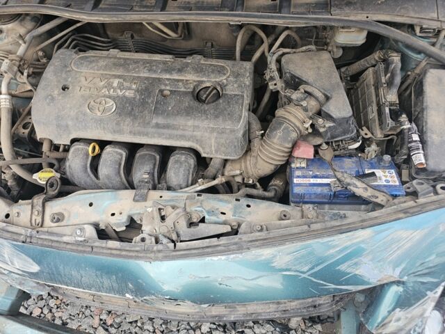 Зеленый Тойота Королла, объемом двигателя 1.8 л и пробегом 150 тыс. км за 3000 $, фото 2 на Automoto.ua