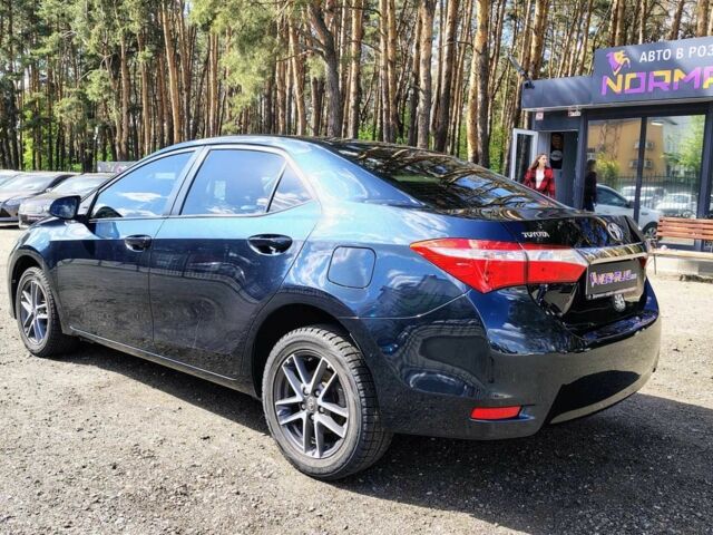 Зелений Тойота Королла, об'ємом двигуна 1.3 л та пробігом 102 тис. км за 8599 $, фото 3 на Automoto.ua