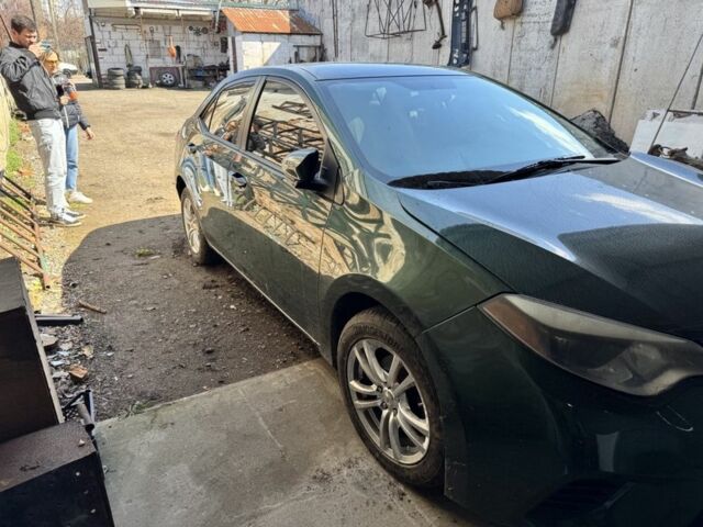 Зелений Тойота Королла, об'ємом двигуна 1.8 л та пробігом 225 тис. км за 4900 $, фото 7 на Automoto.ua