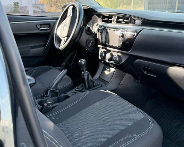 Зеленый Тойота Королла, объемом двигателя 1.6 л и пробегом 120 тыс. км за 12000 $, фото 12 на Automoto.ua