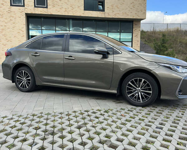 Зеленый Тойота Королла, объемом двигателя 1.6 л и пробегом 88 тыс. км за 22000 $, фото 8 на Automoto.ua