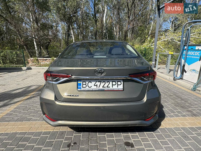 Зелений Тойота Королла, об'ємом двигуна 1.6 л та пробігом 6 тис. км за 23500 $, фото 1 на Automoto.ua