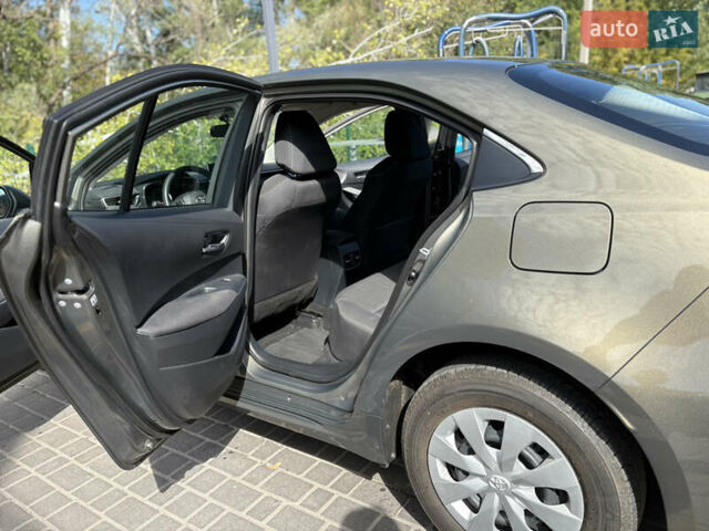 Зелений Тойота Королла, об'ємом двигуна 1.6 л та пробігом 6 тис. км за 23500 $, фото 4 на Automoto.ua