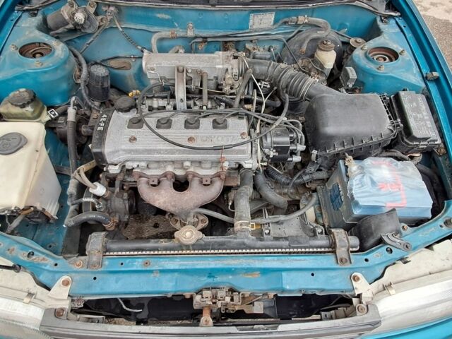 Зеленый Тойота Королла, объемом двигателя 1.3 л и пробегом 300 тыс. км за 3200 $, фото 5 на Automoto.ua