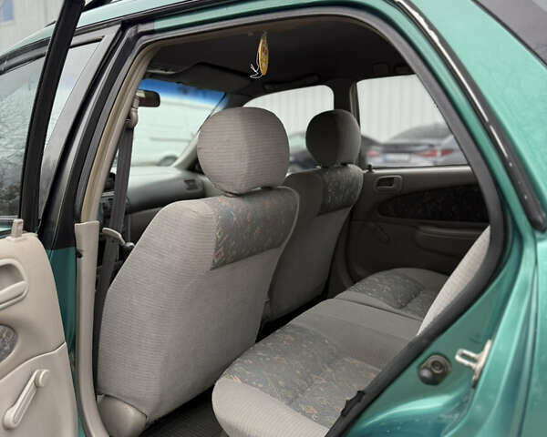 Зеленый Тойота Королла, объемом двигателя 1.33 л и пробегом 390 тыс. км за 3300 $, фото 5 на Automoto.ua