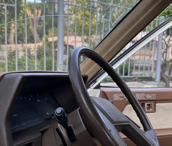 Белый Тойота Корона, объемом двигателя 1.8 л и пробегом 177 тыс. км за 3000 $, фото 11 на Automoto.ua