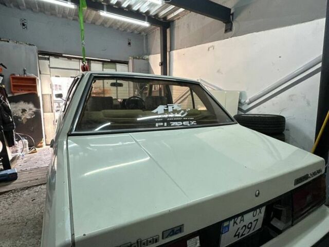 Белый Тойота Корона, объемом двигателя 1.8 л и пробегом 177 тыс. км за 3000 $, фото 7 на Automoto.ua