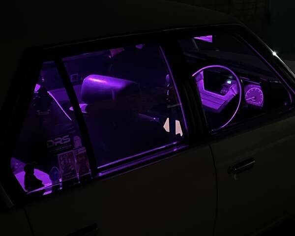 Белый Тойота Корона, объемом двигателя 1.8 л и пробегом 200 тыс. км за 2300 $, фото 8 на Automoto.ua