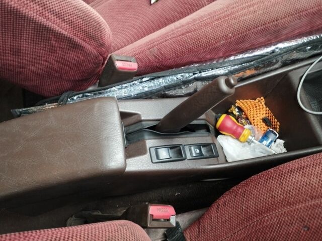 Белый Тойота Корона, объемом двигателя 1.5 л и пробегом 240 тыс. км за 1100 $, фото 12 на Automoto.ua