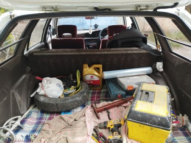 Белый Тойота Корона, объемом двигателя 1.5 л и пробегом 240 тыс. км за 1100 $, фото 17 на Automoto.ua