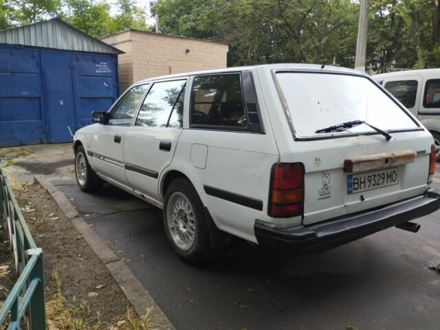 Белый Тойота Корона, объемом двигателя 1.5 л и пробегом 240 тыс. км за 1100 $, фото 5 на Automoto.ua