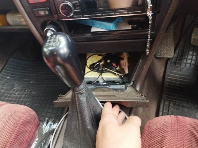 Белый Тойота Корона, объемом двигателя 1.5 л и пробегом 240 тыс. км за 1100 $, фото 20 на Automoto.ua