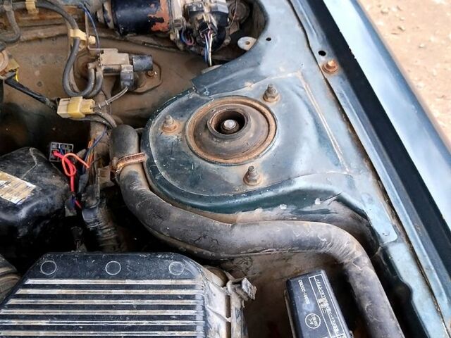 Тойота Корона, об'ємом двигуна 1.6 л та пробігом 0 тис. км за 700 $, фото 2 на Automoto.ua