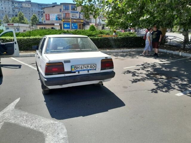 Белый Тойота Корса, объемом двигателя 1.3 л и пробегом 170 тыс. км за 400 $, фото 3 на Automoto.ua