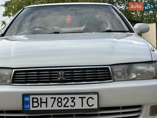 Білий Тойота Креста, об'ємом двигуна 2.5 л та пробігом 500 тис. км за 6000 $, фото 1 на Automoto.ua