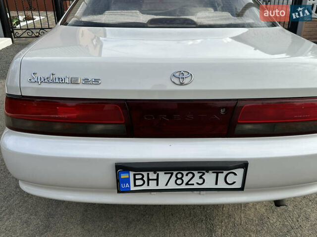 Білий Тойота Креста, об'ємом двигуна 2.5 л та пробігом 500 тис. км за 6000 $, фото 5 на Automoto.ua