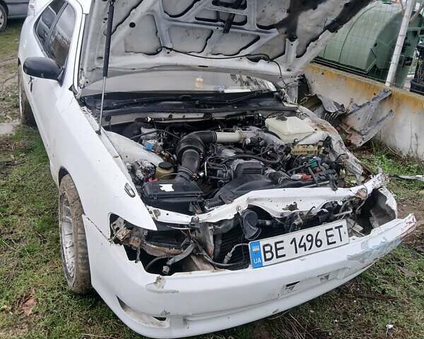 Білий Тойота Креста, об'ємом двигуна 2 л та пробігом 520 тис. км за 1738 $, фото 2 на Automoto.ua