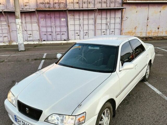 Белый Тойота Креста, объемом двигателя 2.5 л и пробегом 322 тыс. км за 4500 $, фото 1 на Automoto.ua