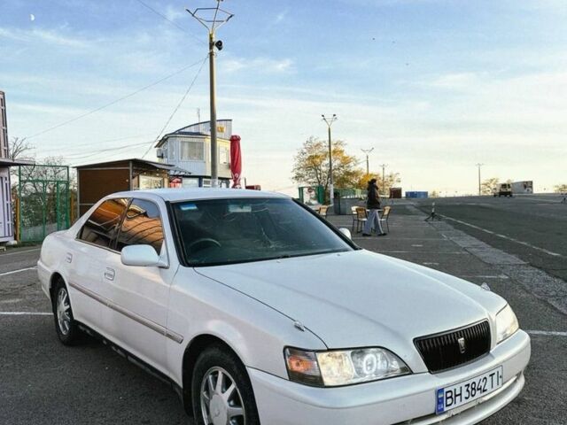 Белый Тойота Креста, объемом двигателя 2.5 л и пробегом 322 тыс. км за 4500 $, фото 2 на Automoto.ua