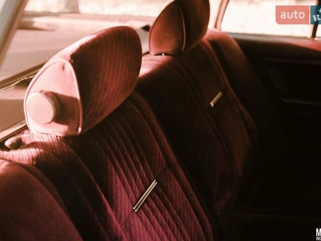 Бежевый Тойота Краун, объемом двигателя 1.99 л и пробегом 270 тыс. км за 10000 $, фото 17 на Automoto.ua