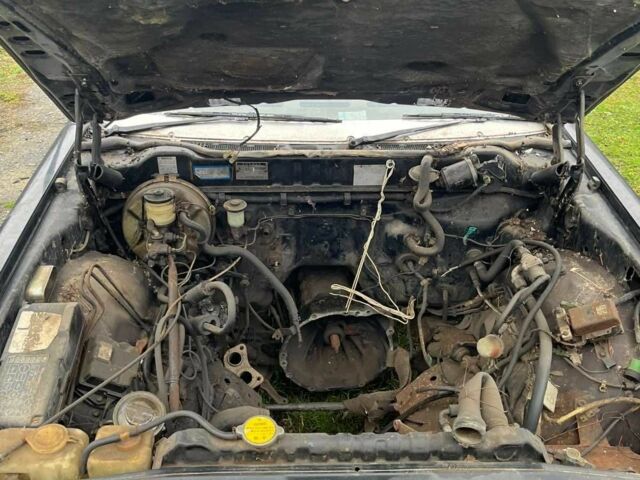 Чорний Тойота Краун, об'ємом двигуна 2.8 л та пробігом 171 тис. км за 993 $, фото 9 на Automoto.ua