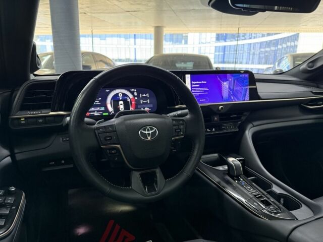 Серый Тойота Краун, объемом двигателя 0 л и пробегом 23 тыс. км за 45900 $, фото 20 на Automoto.ua