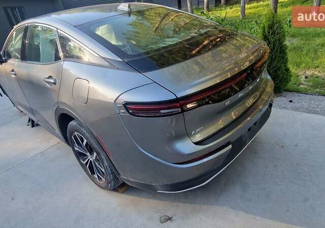 Серый Тойота Краун, объемом двигателя 2.5 л и пробегом 4 тыс. км за 12000 $, фото 5 на Automoto.ua