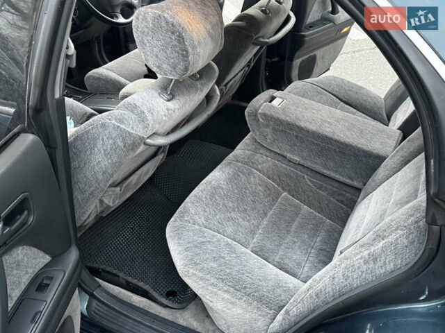 Зеленый Тойота Краун, объемом двигателя 2.5 л и пробегом 470 тыс. км за 3000 $, фото 10 на Automoto.ua