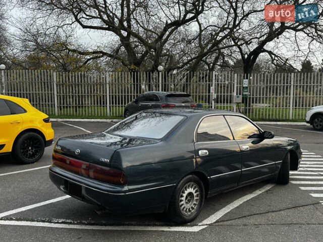 Зеленый Тойота Краун, объемом двигателя 2.5 л и пробегом 470 тыс. км за 3000 $, фото 3 на Automoto.ua