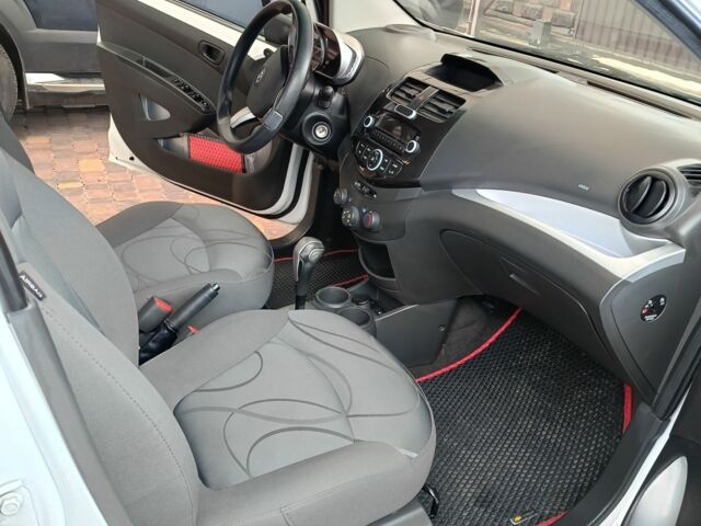 Белый Тойота Другая, объемом двигателя 1.2 л и пробегом 57 тыс. км за 7100 $, фото 4 на Automoto.ua