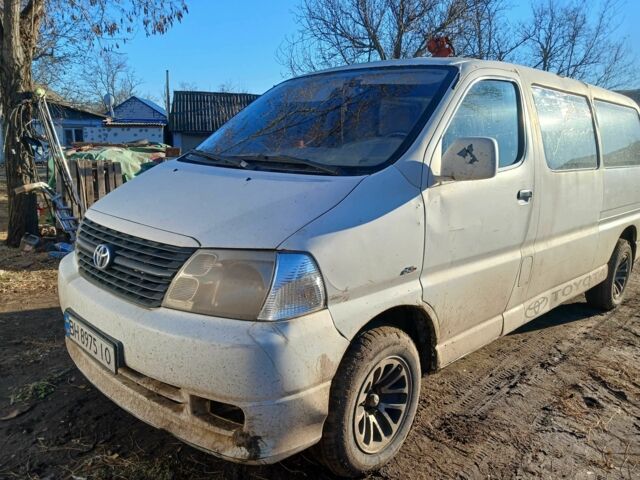 Белый Тойота Другая, объемом двигателя 2.5 л и пробегом 300 тыс. км за 4700 $, фото 3 на Automoto.ua