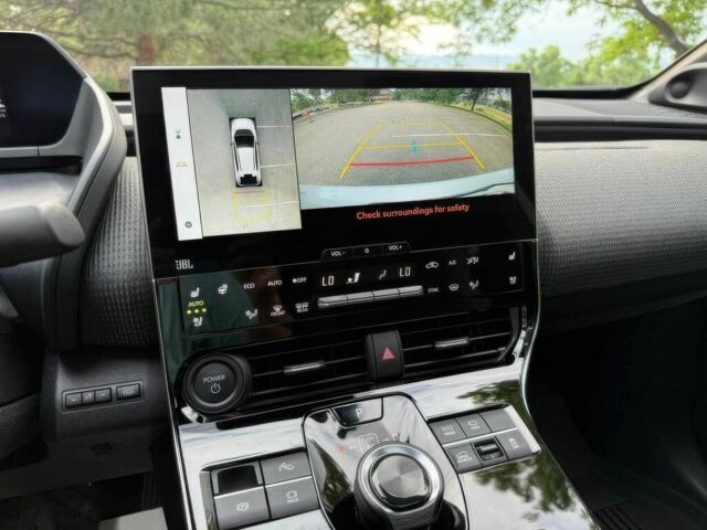 Белый Тойота Другая, объемом двигателя 0 л и пробегом 13 тыс. км за 11100 $, фото 8 на Automoto.ua