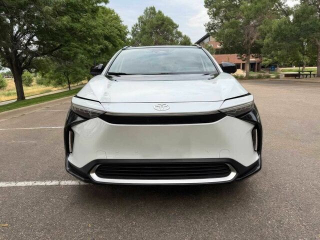 Белый Тойота Другая, объемом двигателя 0 л и пробегом 13 тыс. км за 11100 $, фото 1 на Automoto.ua